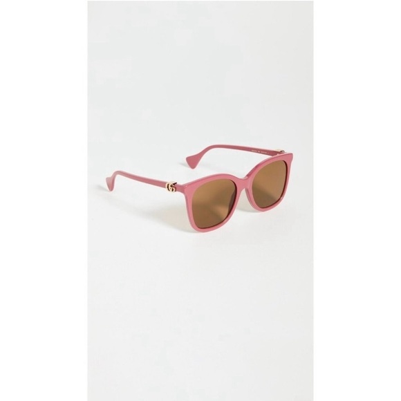 ❤️‍🔥‼️‼️ 24 HOUR SALE ‼️‼️‼️
GUCCI Dark Rose Sunglasses Authentic - Picture 2 of 12